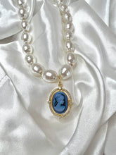 Load image into Gallery viewer, Blue Cameo Choker Necklace
