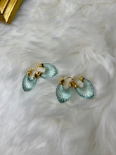 Load image into Gallery viewer, Shelly Transparent Earrings in Green
