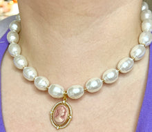 Load image into Gallery viewer, Pink Cameo Pearl Necklace
