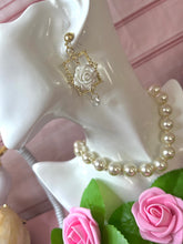 Load image into Gallery viewer, Vintage Rose Earrings
