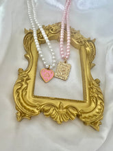 Load image into Gallery viewer, Framed Rose Pink Pearl Necklace

